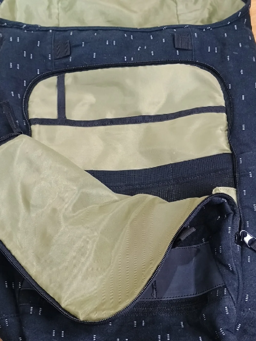 Ara Reflective Commuter Black Canvas Backpack